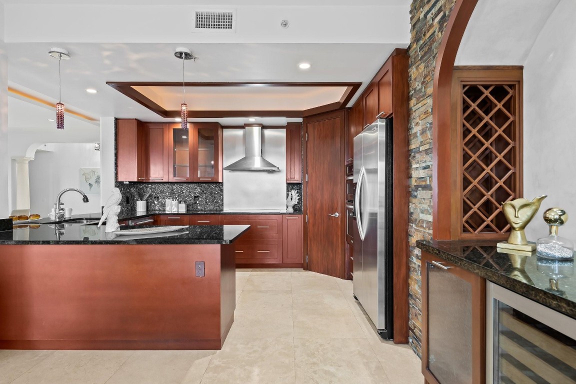 THE FOUNTAINS - Residential