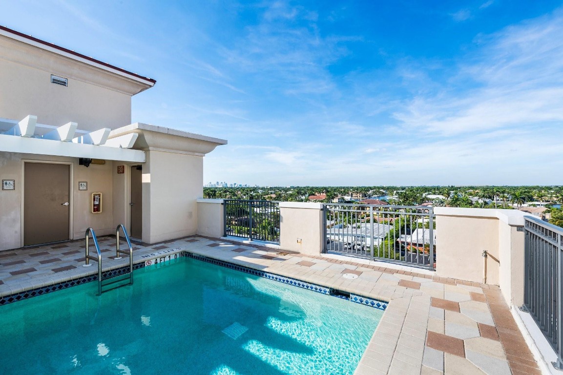 THE FOUNTAINS - Residential