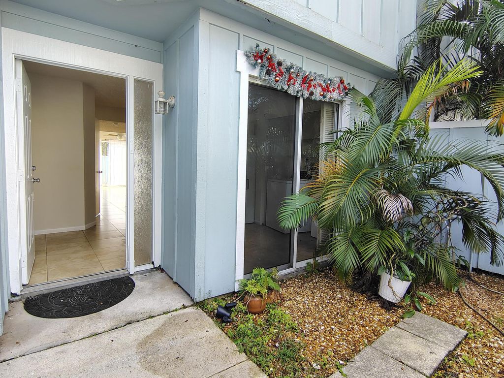 Photo of 6262 Riverwalk Lane #3, Jupiter, FL 33458 (MLS # R11154287)