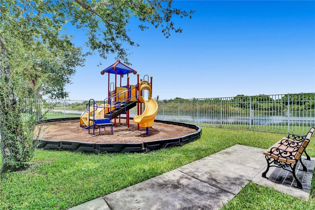 Courtyards - Residential