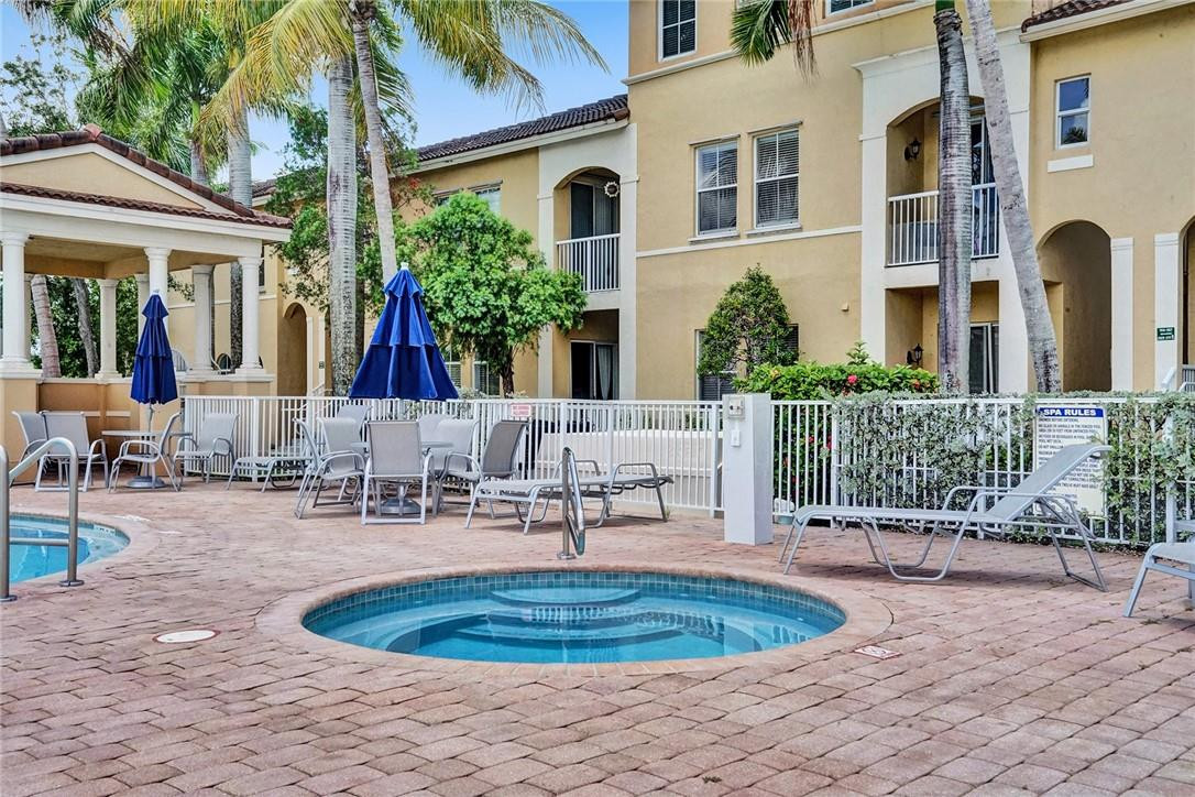 Courtyards - Residential