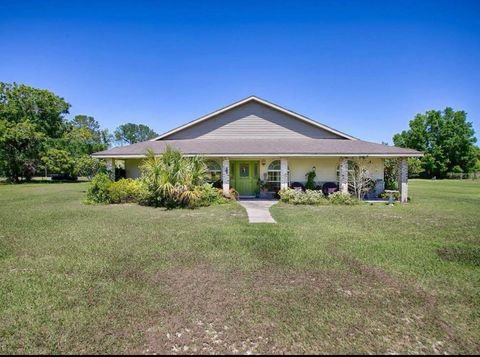 A home in Belleview