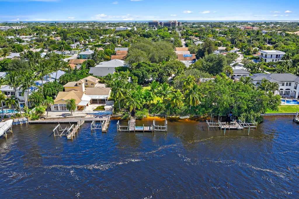 Photo of 2105 Cove Lane, North Palm Beach, FL 33408 (MLS # R11133038)