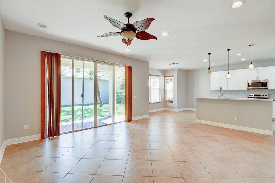 CANYON SPRINGS - Residential