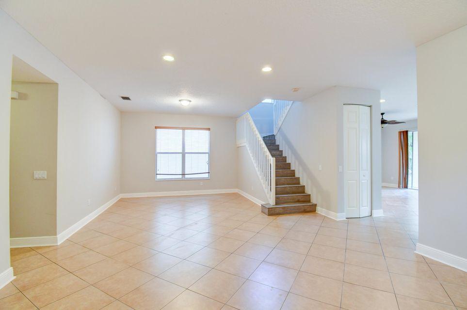 CANYON SPRINGS - Residential