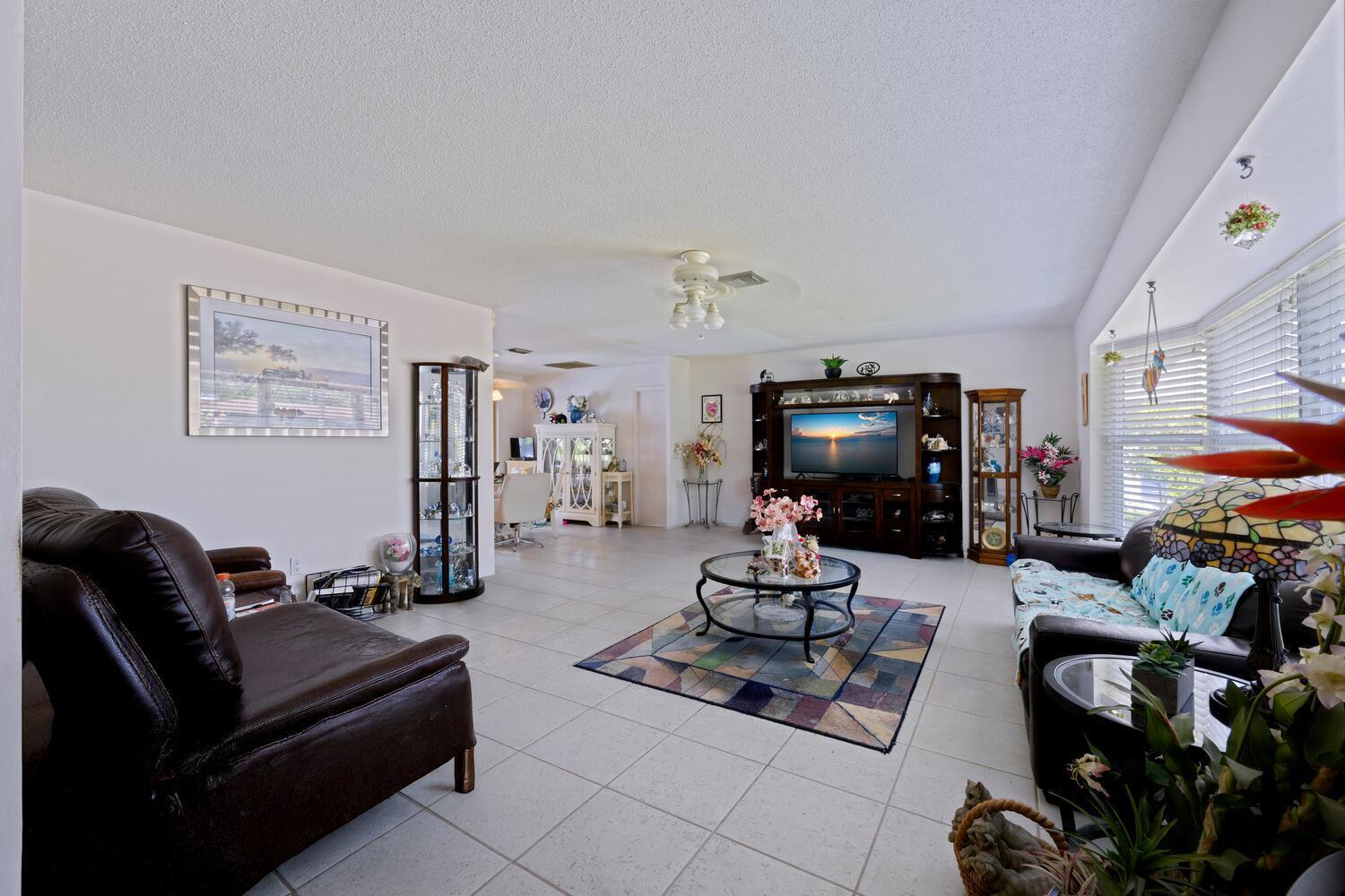 3884 Lighthouse Drive