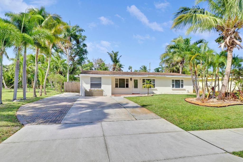Photo of 2601 Conroy Drive, North Palm Beach, FL 33403 (MLS # R11118641)