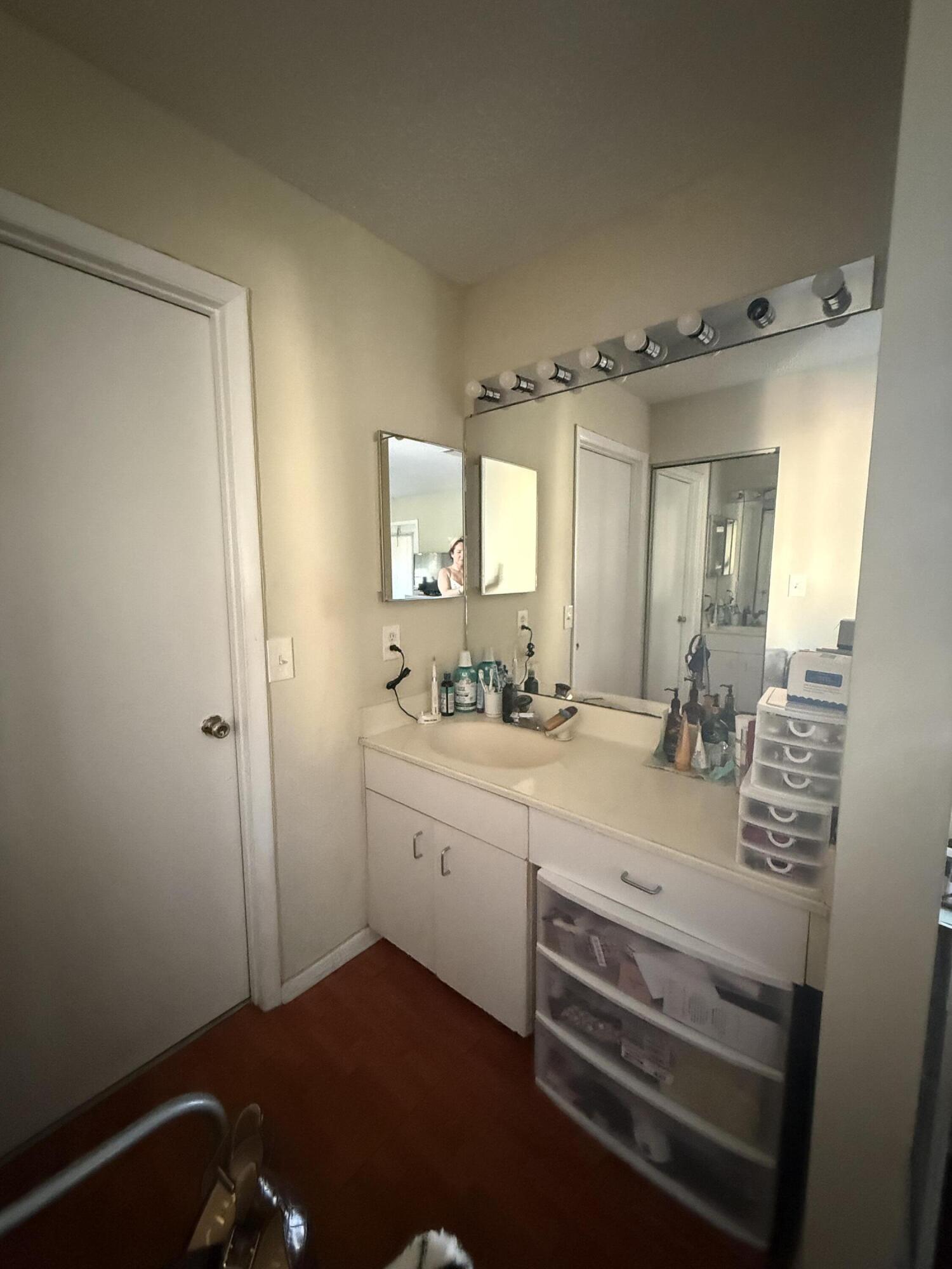 NAPOLI GARDENS - Residential