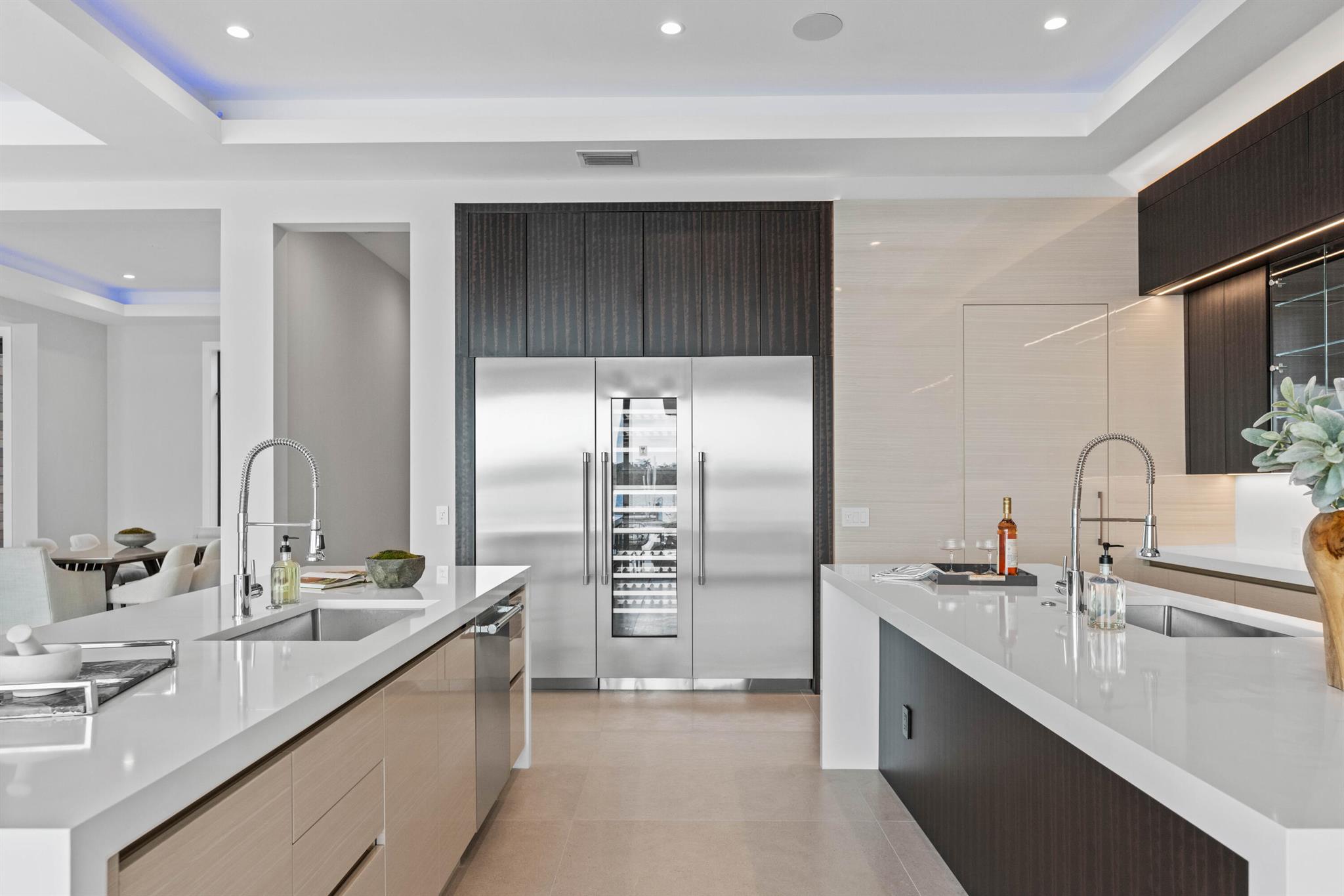 TEQUESTA COUNTRY CLUB - Residential