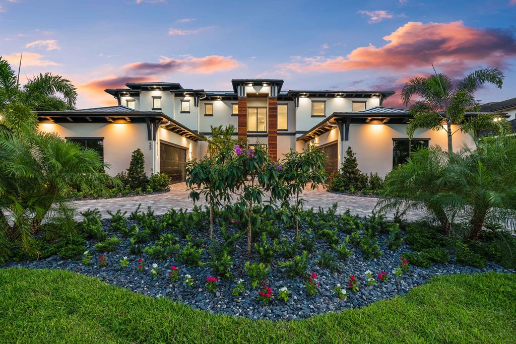 TEQUESTA COUNTRY CLUB - Residential