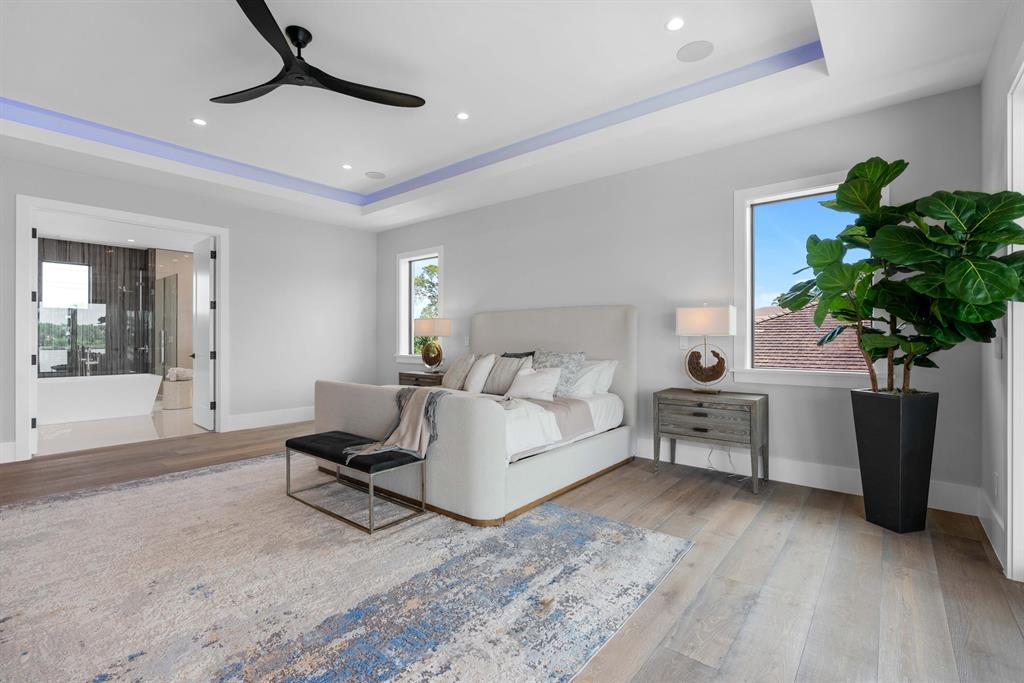 TEQUESTA COUNTRY CLUB - Residential