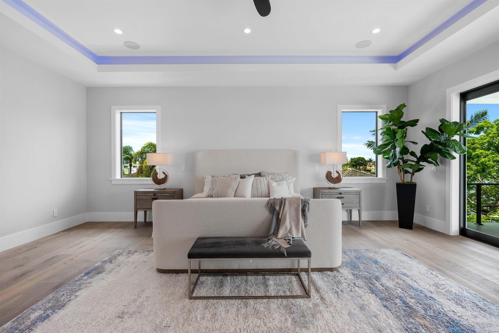 TEQUESTA COUNTRY CLUB - Residential