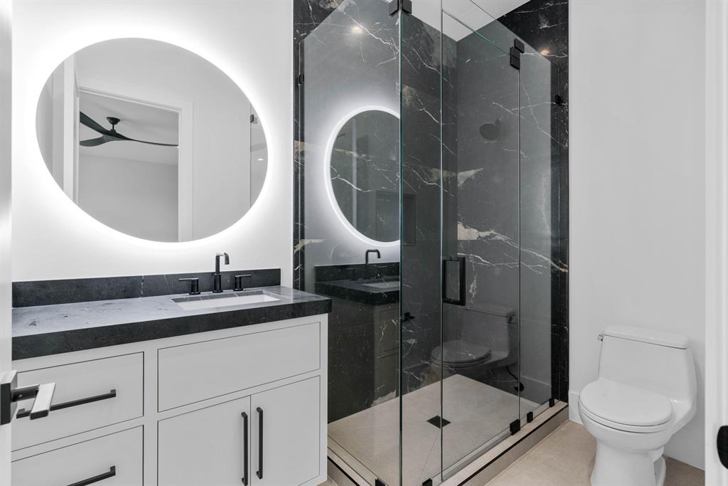 TEQUESTA COUNTRY CLUB - Residential