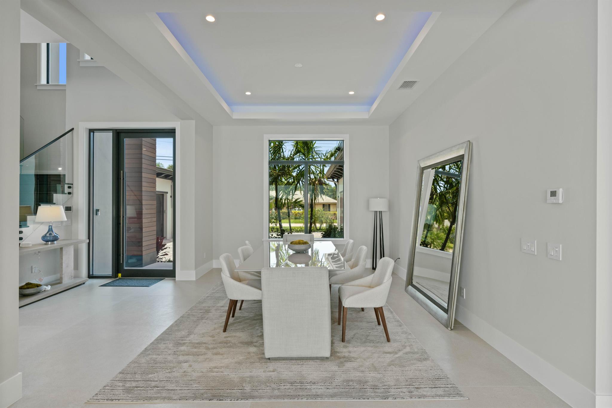 TEQUESTA COUNTRY CLUB - Residential