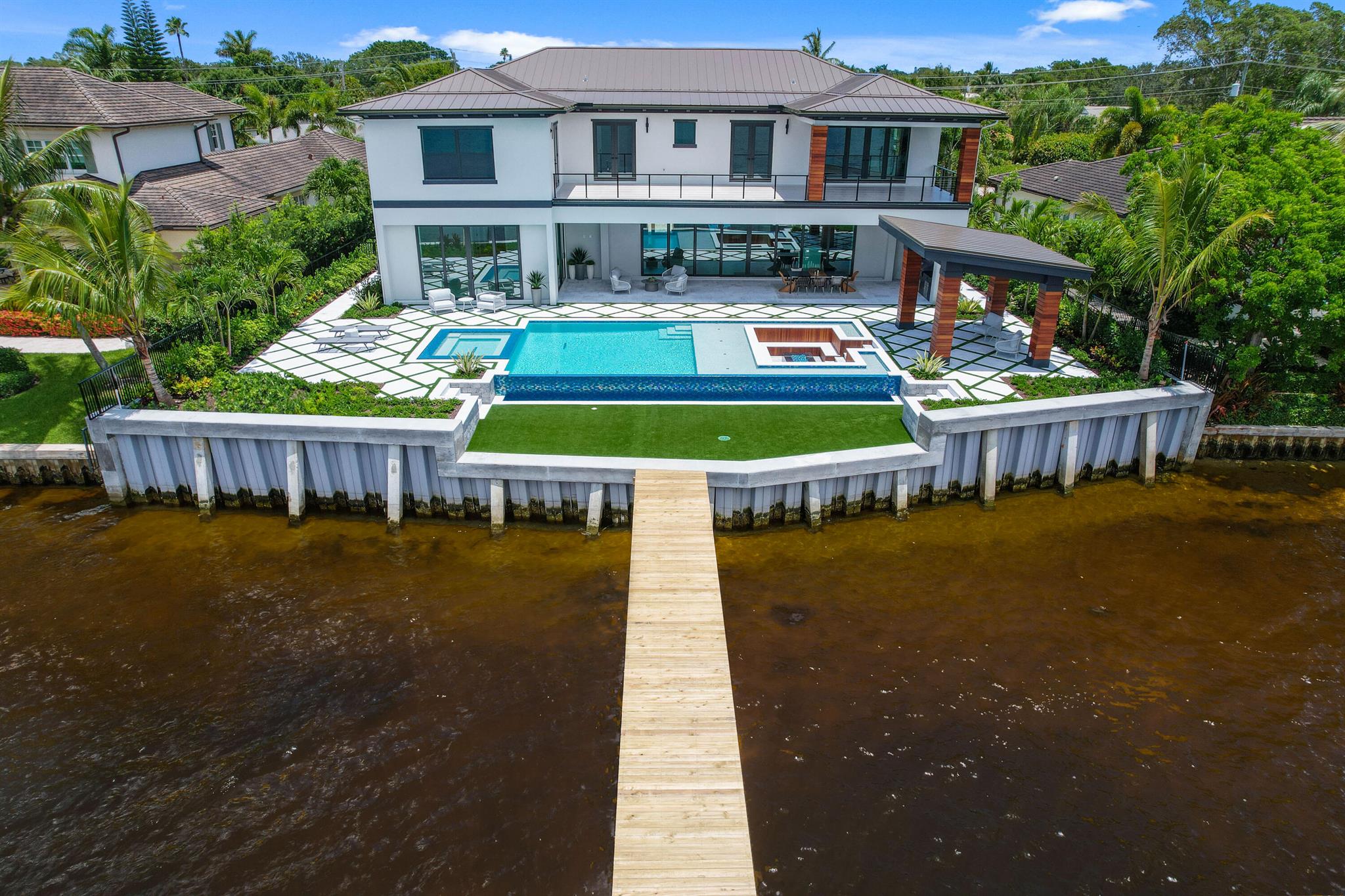 TEQUESTA COUNTRY CLUB - Residential