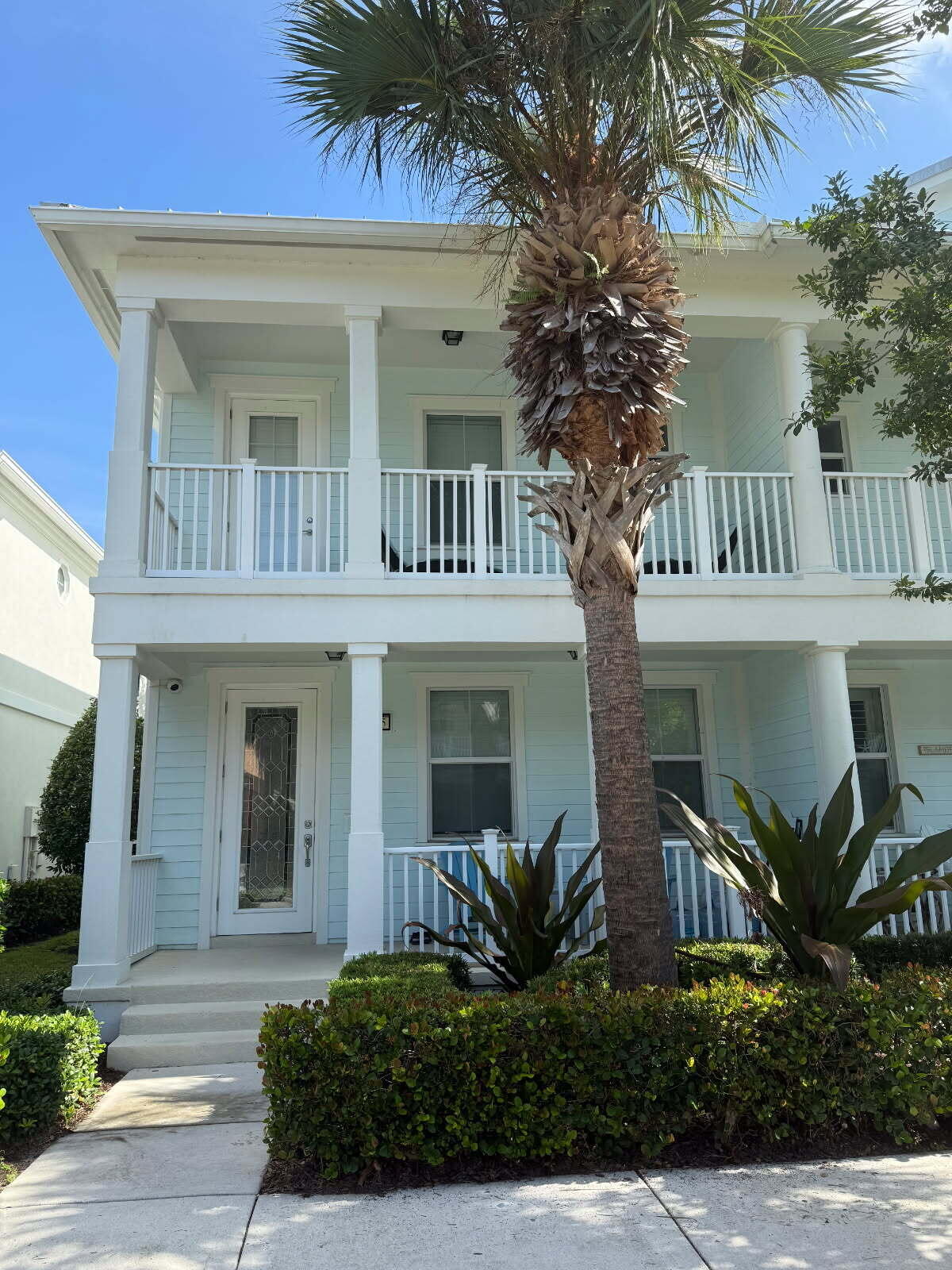 Popular Nautica Model in Desirable Mallory Creek Annual Lease.Welcome to this sought-after Nautica model townhome featuring an open-concept floorplan in the heart of Mallory Creek at Abacoa. This beautifully maintained home offers 3 spacious bedrooms, 2.5 baths, and a detached 2-car garage, along with an expansive outdoor patio.Enjoy peace of mind with complete impact windows and sliders throughout. The interior features tile flooring on the main level, with updated LVP stairs and upstairs flooring for a modern, cohesive look. Major system updates include a new HVAC system in 2018 and a water heater replaced in 2023. Features newer appliances & electric garage charger..Mallory Creek is the only community in Abacoa with two resort-style pools and a fully equipped fitness center.