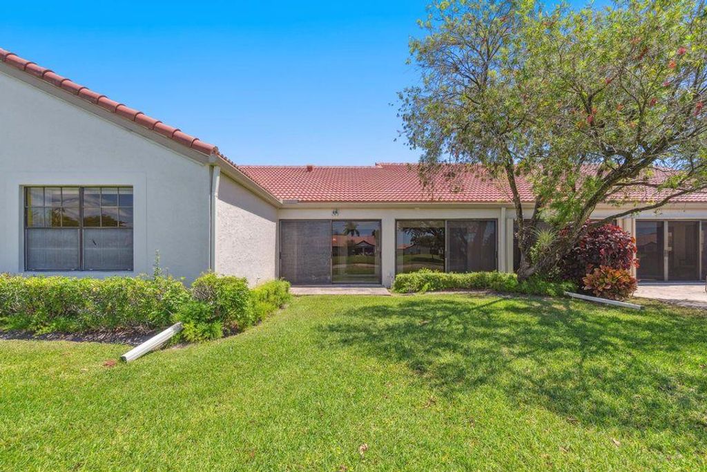 Photo of 5942 Parkwalk Circle W, Boynton Beach, FL 33472 (MLS # R11160174)