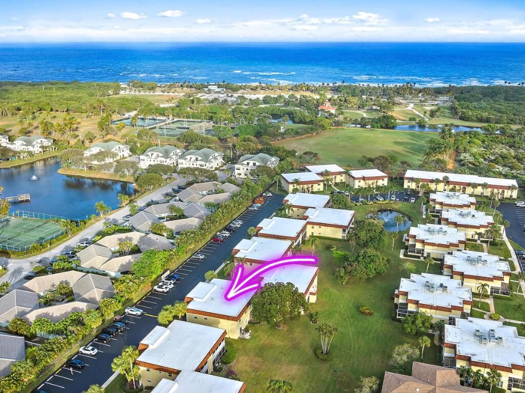 Photo of 717 S Us Highway 1 #405, Jupiter, FL 33477 (MLS # R11046232)