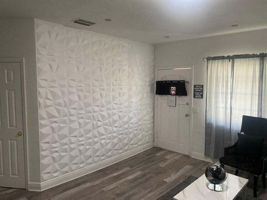 Hallandale Park - Residential Lease