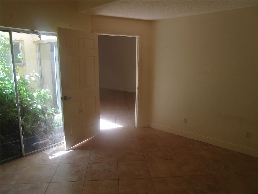 Camino Sheridan Villas - Residential