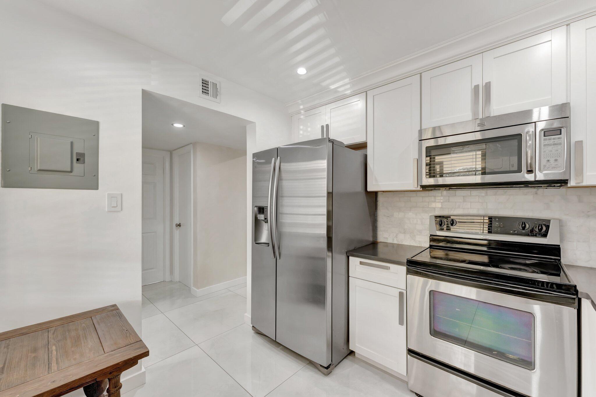 CYPRESS PARK CONDO - Residential Lease