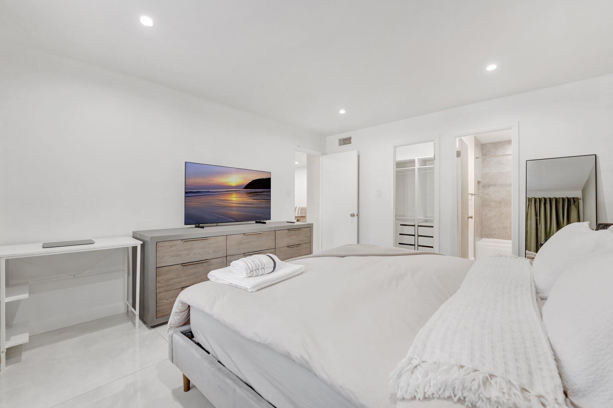 CYPRESS PARK CONDO - Residential Lease