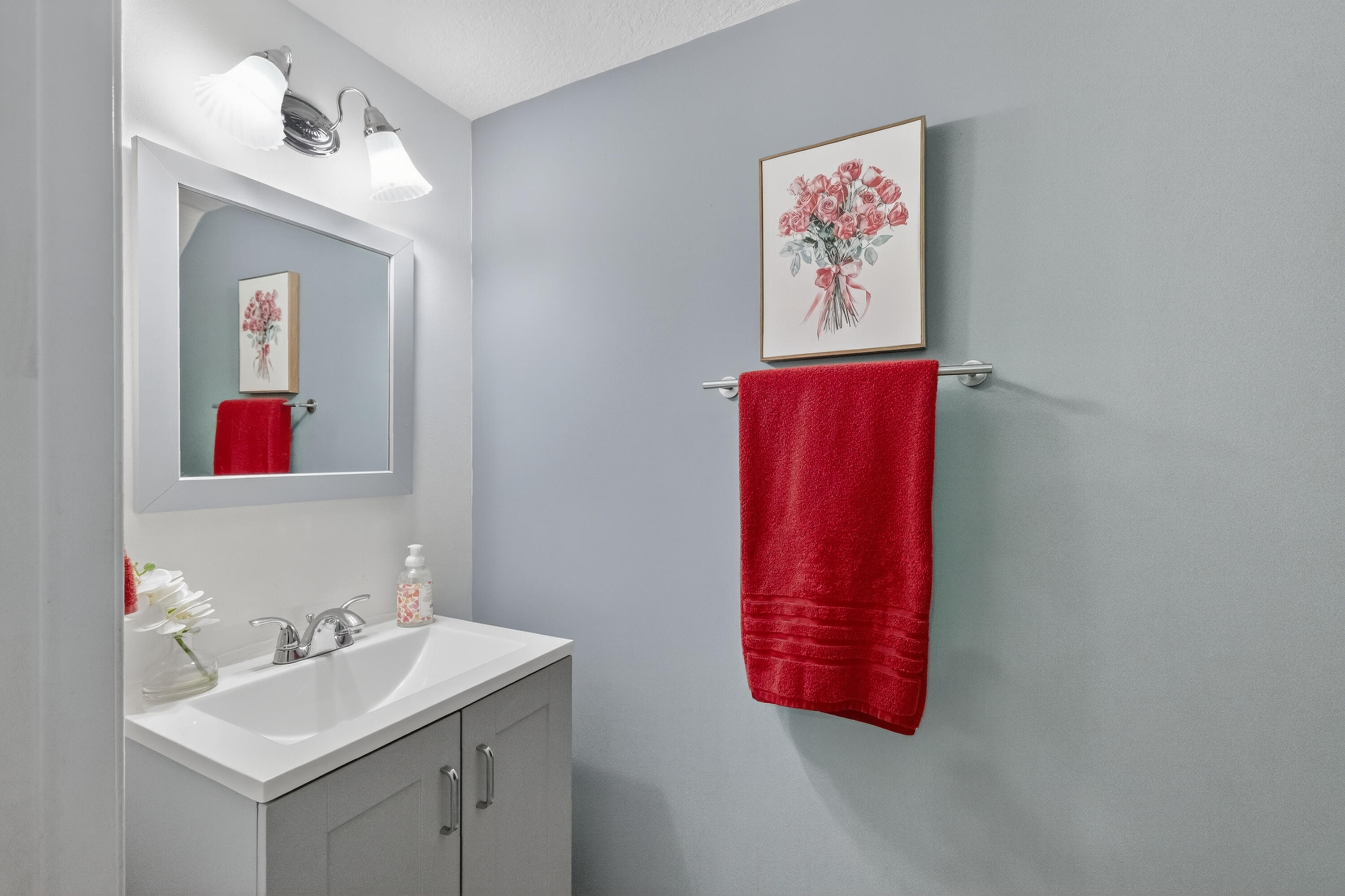 HAMPTON HILLS - Residential