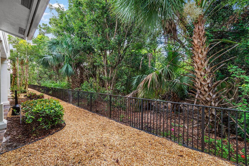 HAMPTON CAY - Residential