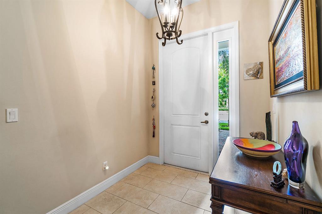 HAMPTON CAY - Residential