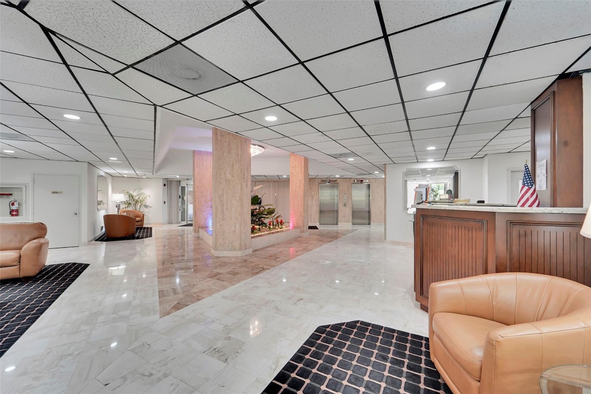 COUNTRY CLUB TOWERS OF CO - Residential