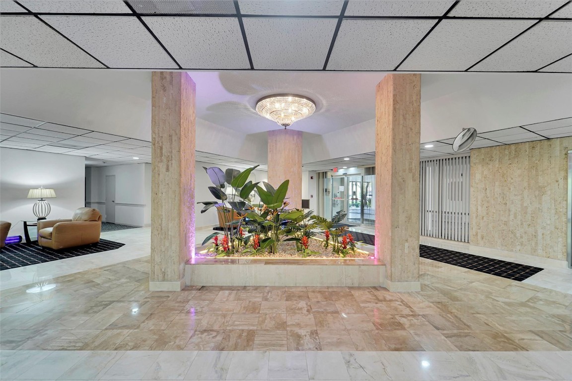 COUNTRY CLUB TOWERS OF CO - Residential