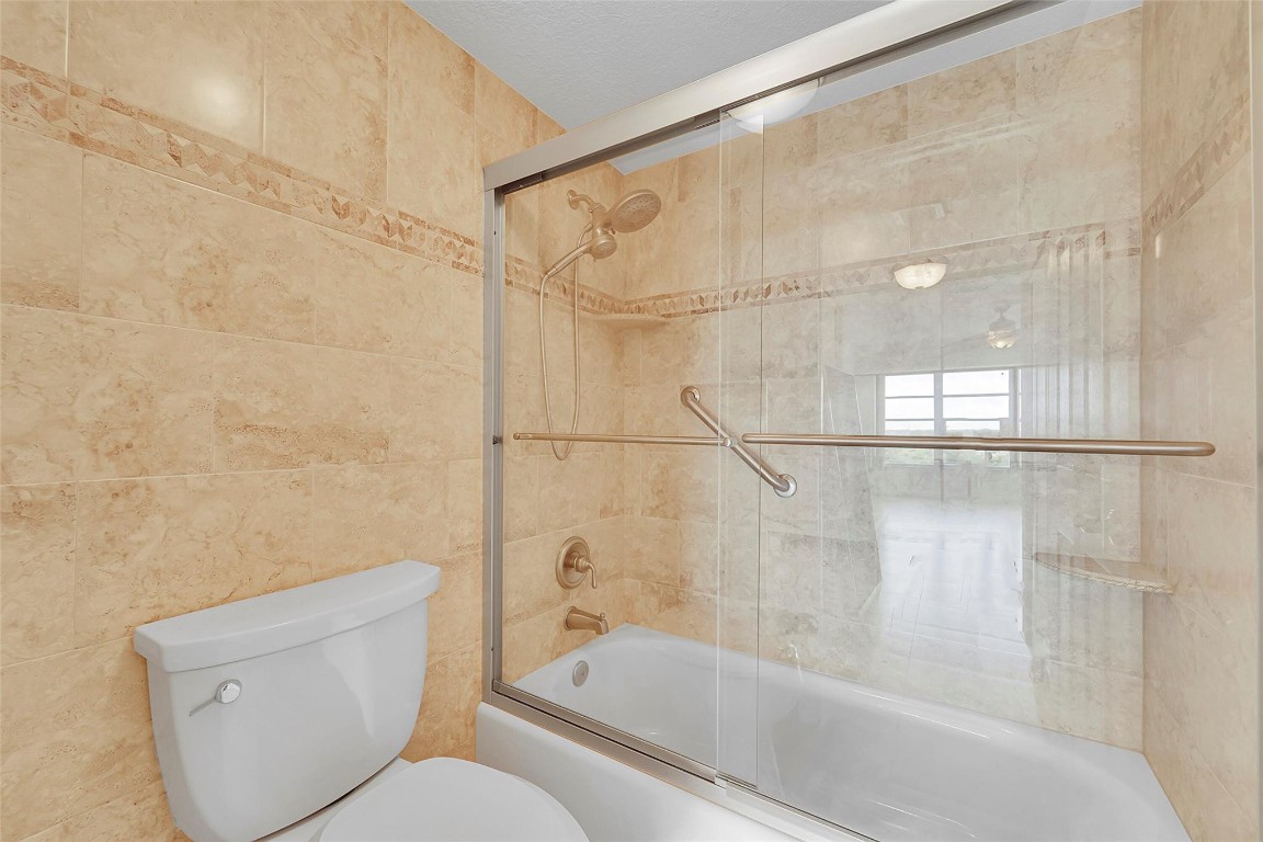 COUNTRY CLUB TOWERS OF CO - Residential