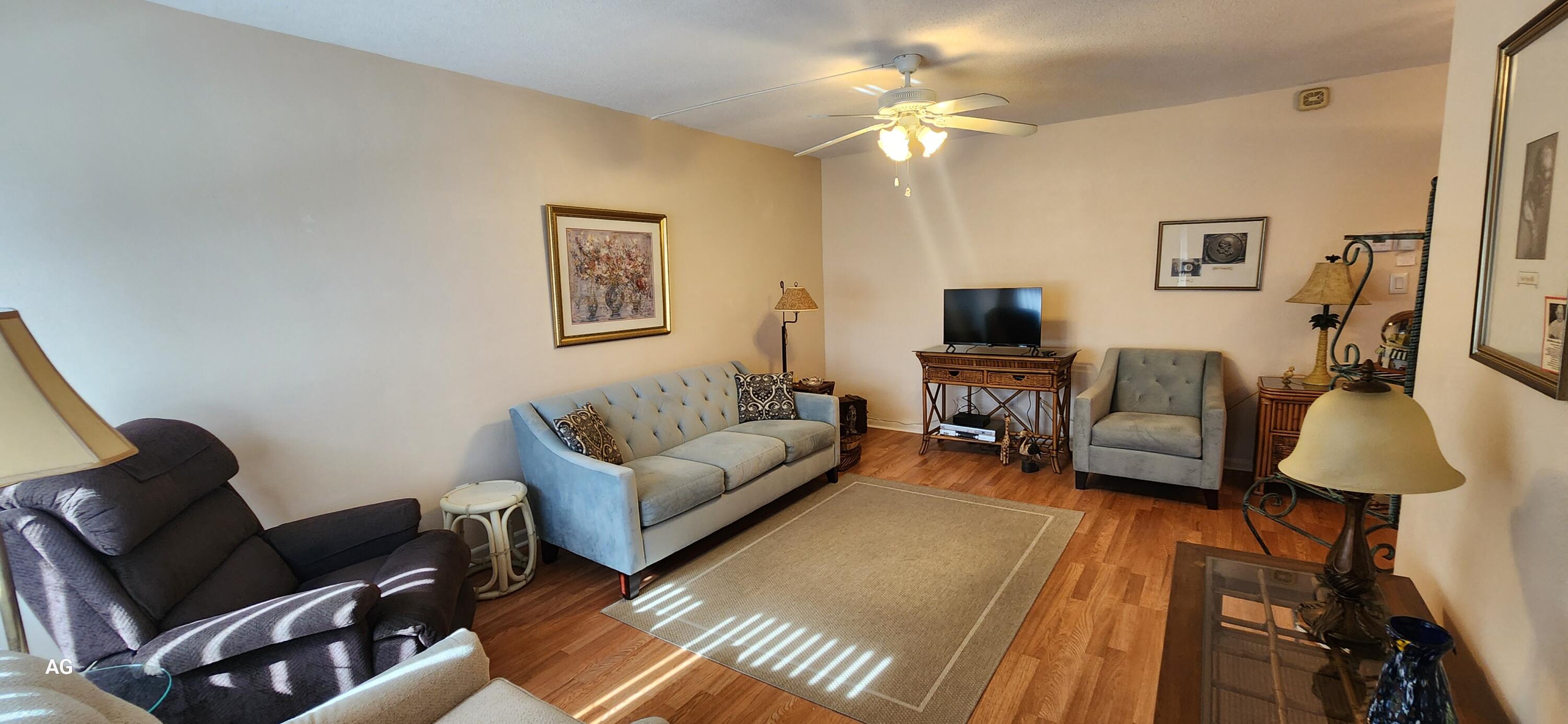 15 SE 13th Street D3