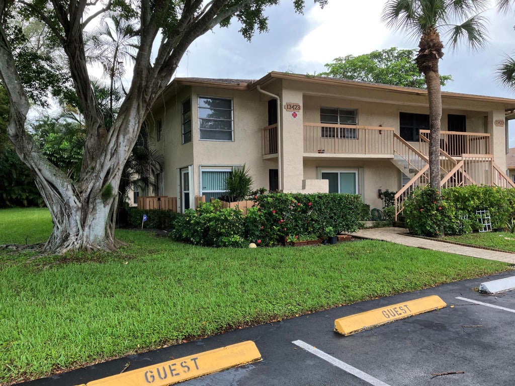 Photo of 13423 Fishtail Palm Court #A, Delray Beach, FL 33484 (MLS # R10905223)
