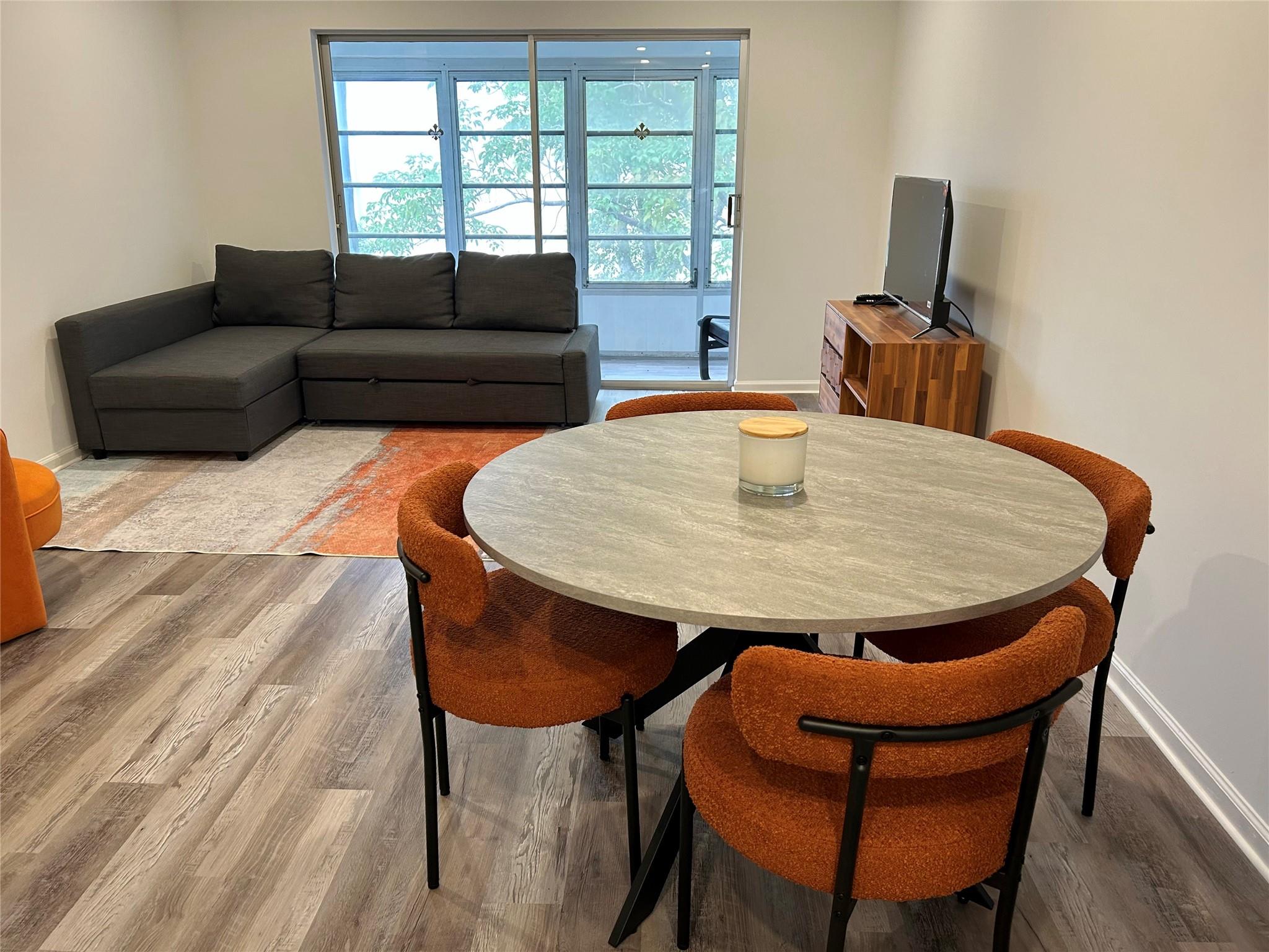 Imperial Point Colonnades - Residential Lease