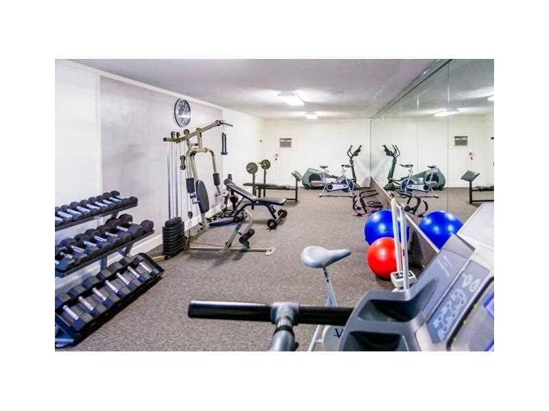 Imperial Point Colonnades - Residential Lease