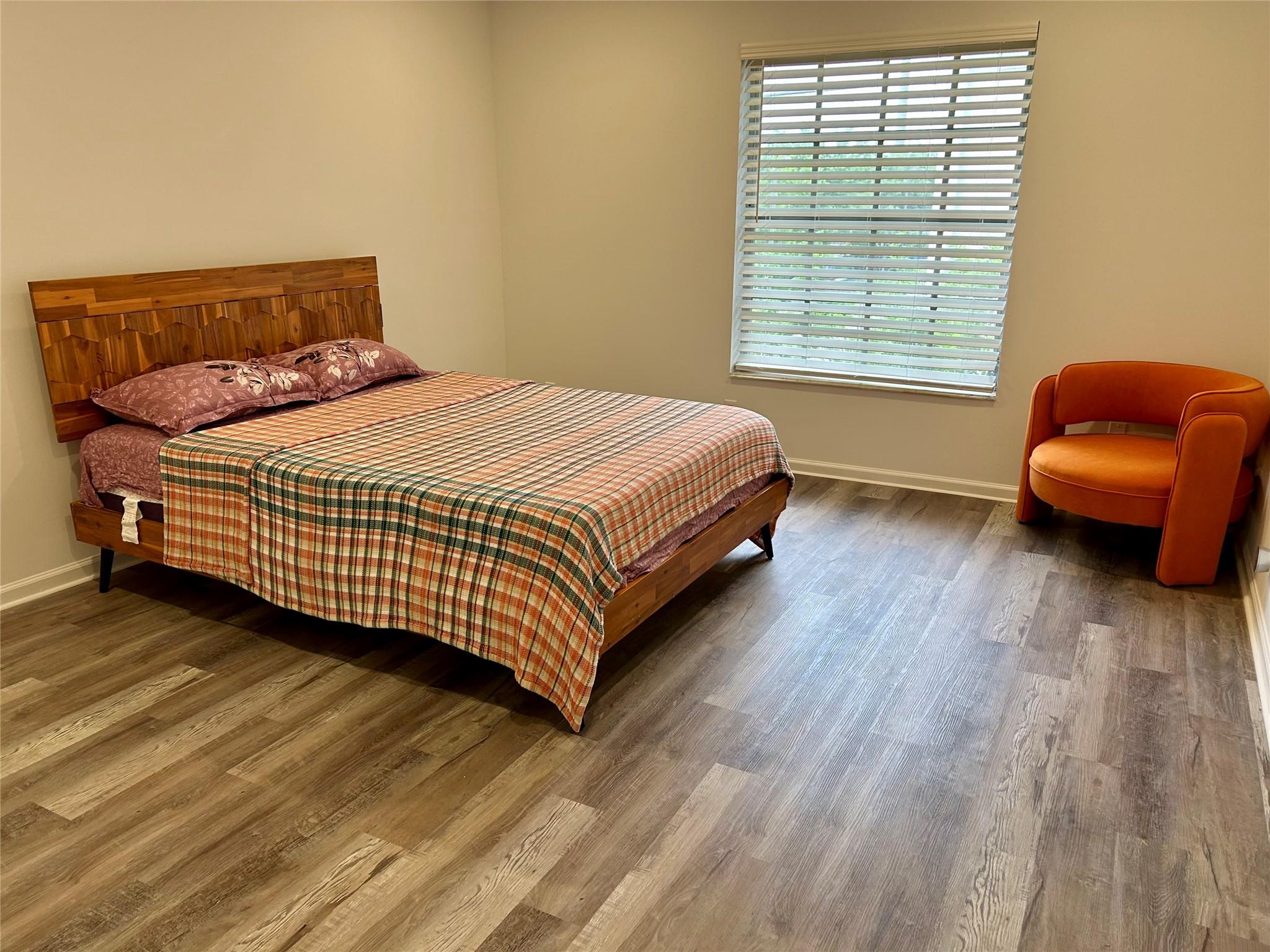 Imperial Point Colonnades - Residential Lease