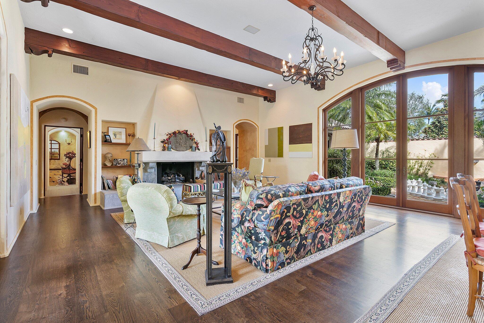 LOBLOLLY PINES - Residential