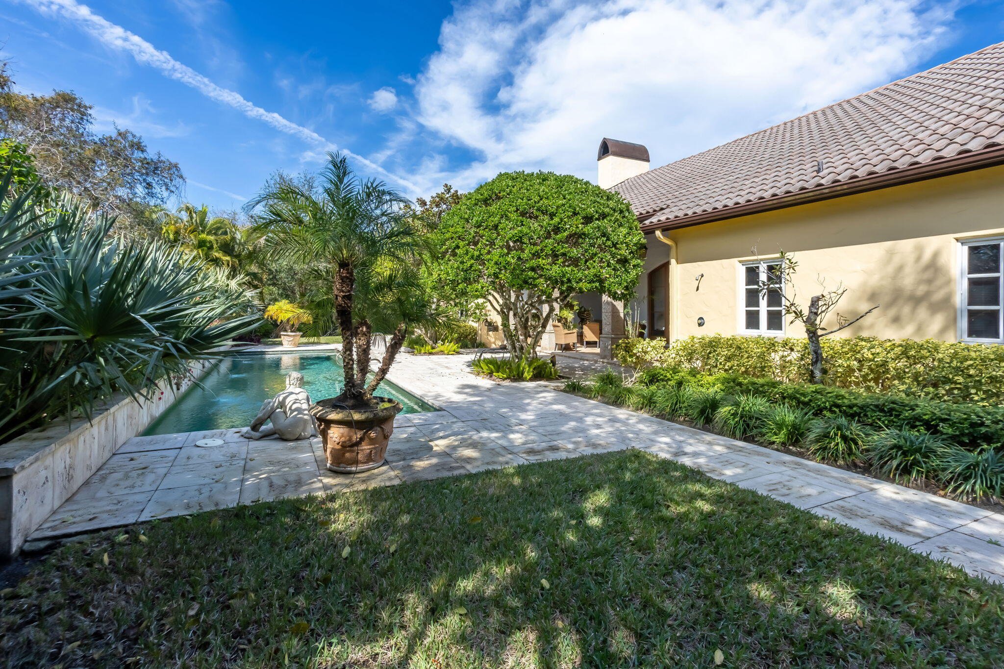 LOBLOLLY PINES - Residential