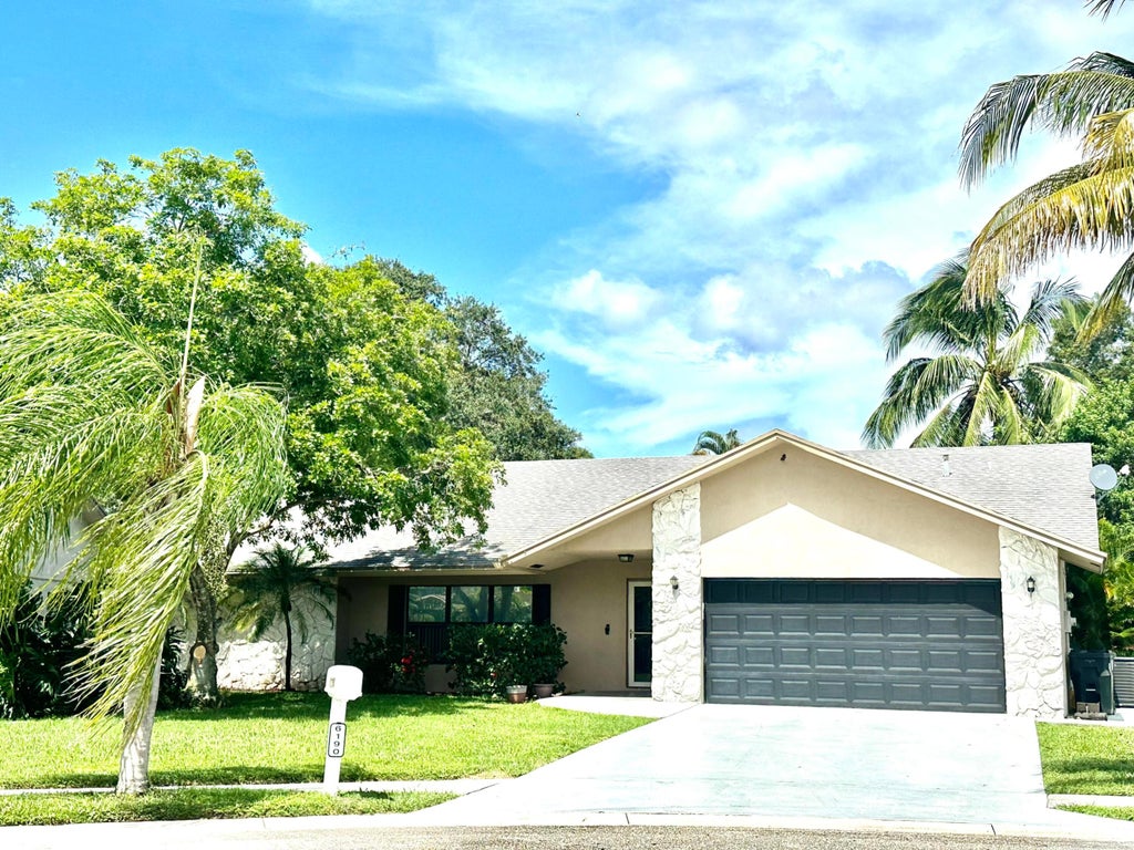Photo of 6190 SERENE Run, Lake Worth, FL 33467 (MLS # B26064127)