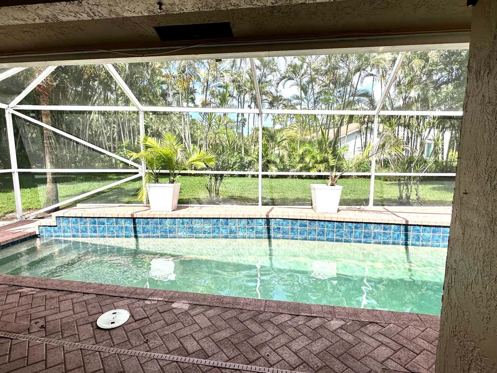 Photo of 6190 SERENE Run, Lake Worth, FL 33467 (MLS # B26064127)
