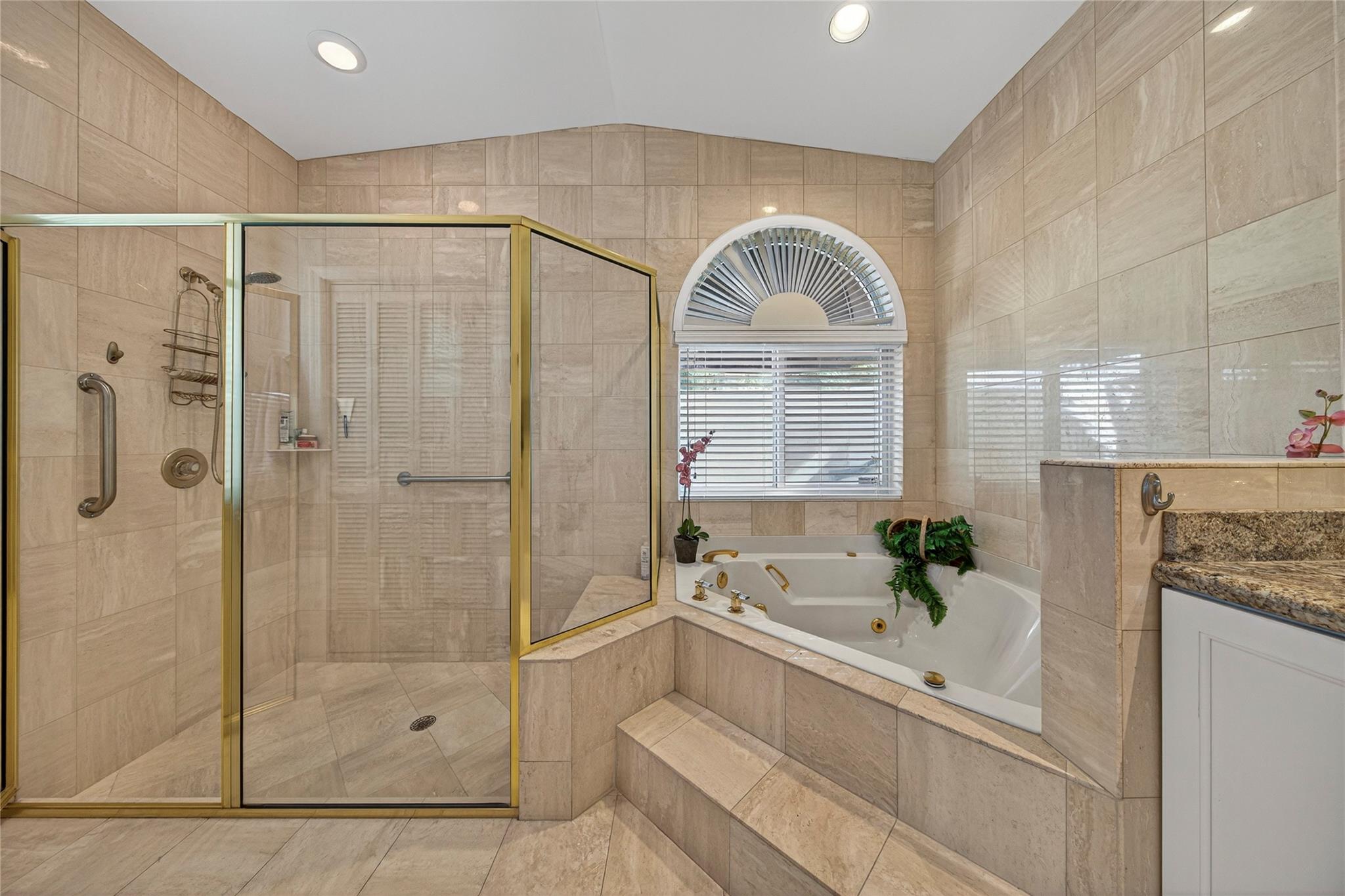 Venetian Isles 1st Sec 43 - Residential