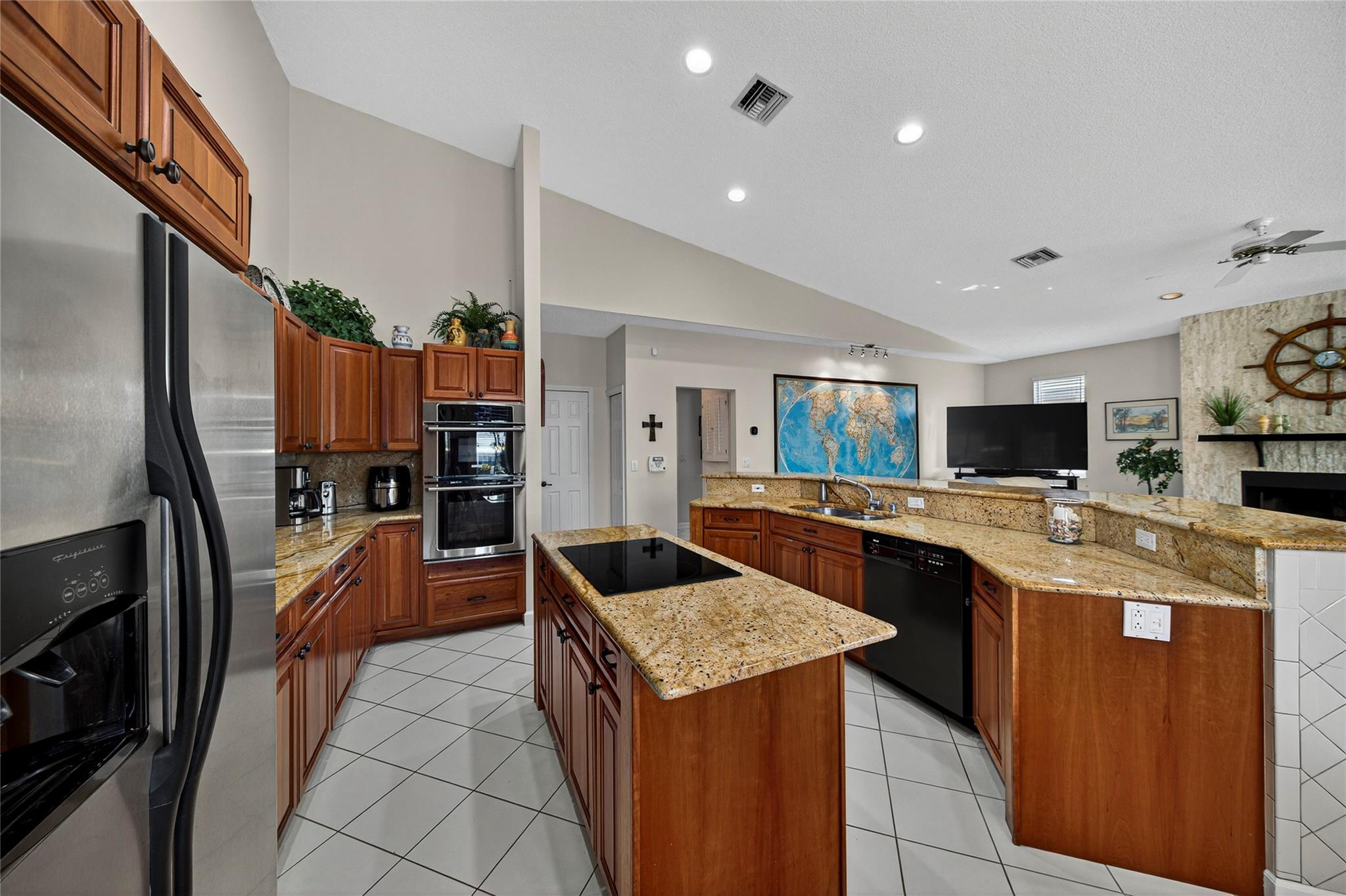 Venetian Isles 1st Sec 43 - Residential