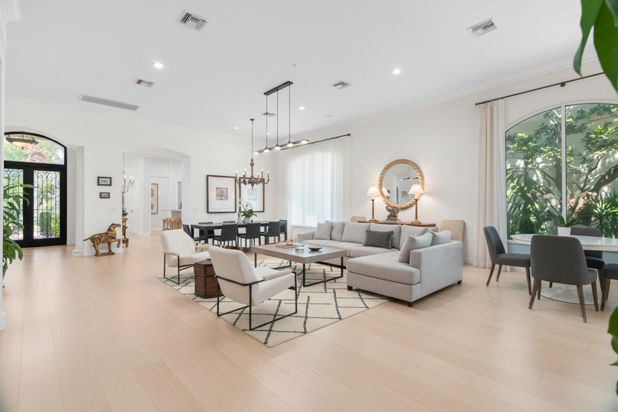 7886 Villa D Este Way