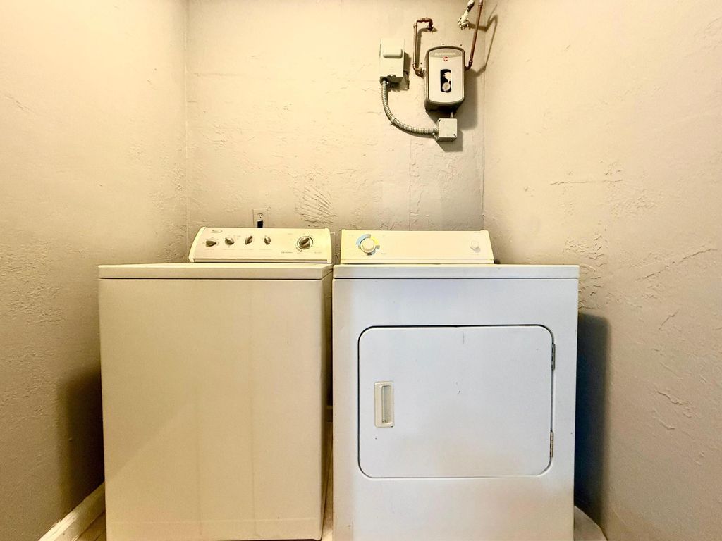 Photo of 812 5th Street #Unit B, West Palm Beach, FL 33401 (MLS # B26019111)