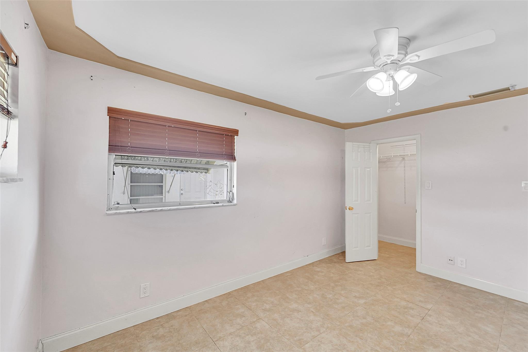 PARADISE GARDENS SEC 4 - Residential Lease