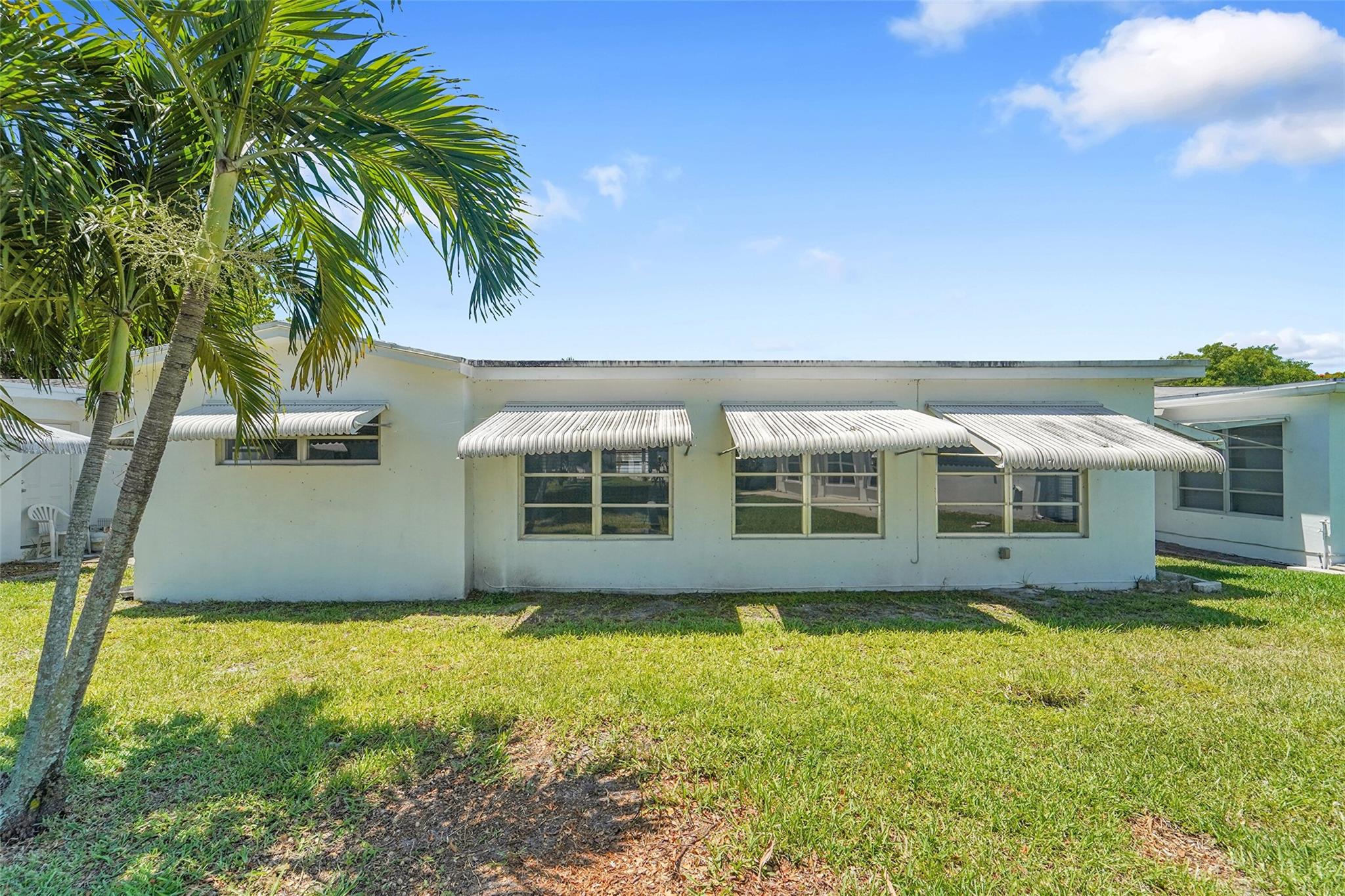 PARADISE GARDENS SEC 4 - Residential Lease