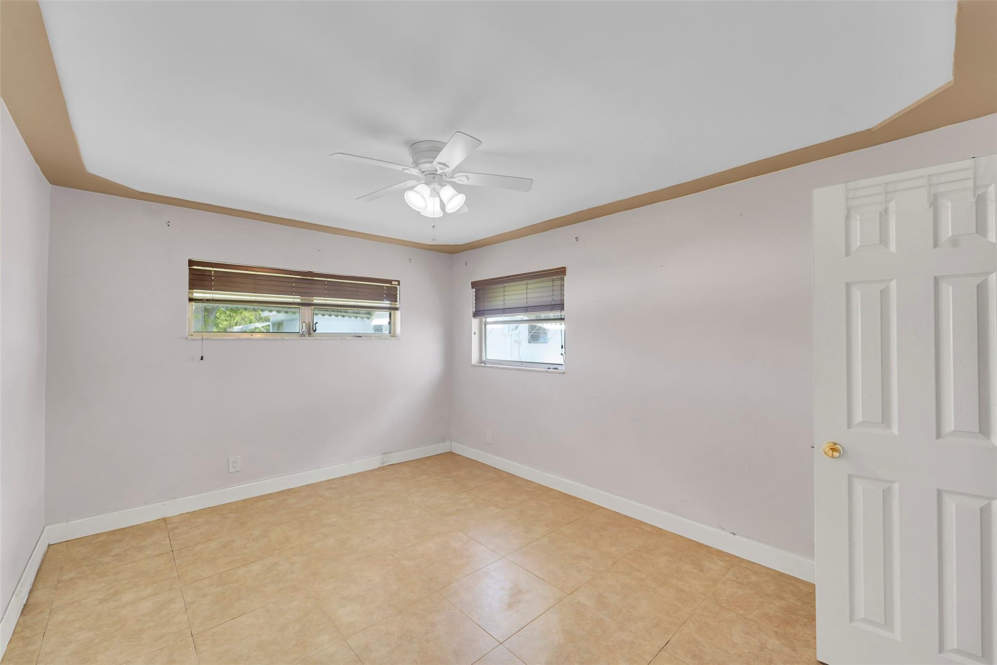 PARADISE GARDENS SEC 4 - Residential Lease