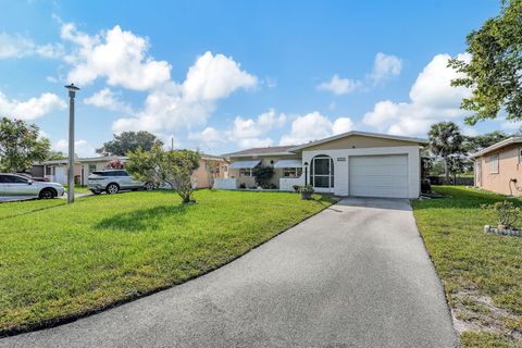 A home in Deerfield Beach