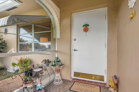 A home in Deerfield Beach